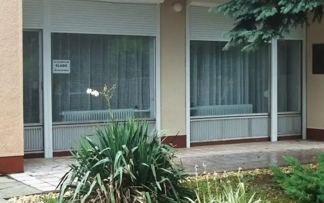 Retro Villa