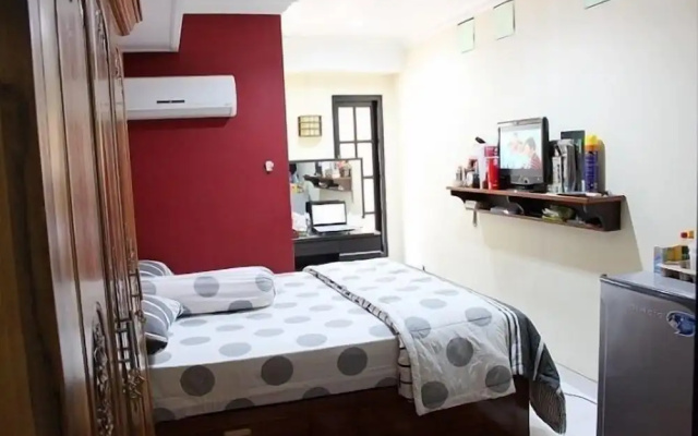 Lagura Residence Guest House
