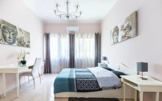 Notre Dame - Huge Sunny Modern 2br Flat - Terrace