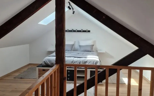 Charleroi Cozy Home