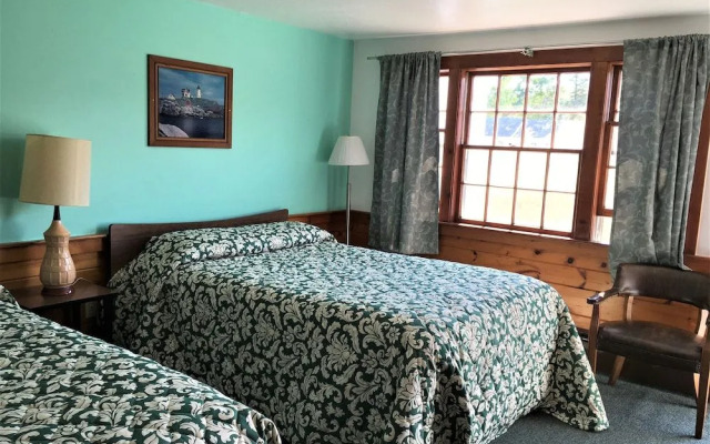 Bass River Motel