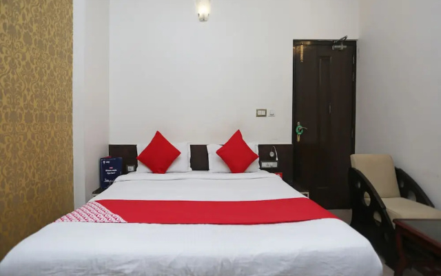 OYO 19334 Flagship Shanta Inn Charbagh