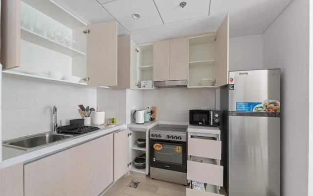 Silkhaus Modern 1bdr Canal Access Yas Island