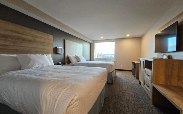 Vittoria Hotel and Suites