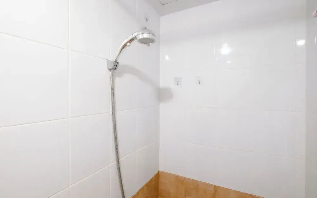 Strategic 2Br Near Unj At Green Pramuka City Apartment
