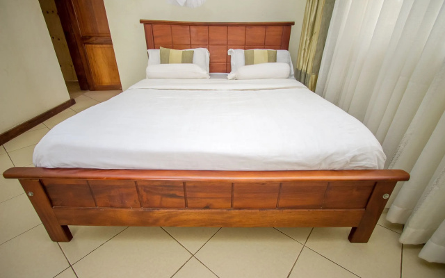 Tiptone Hotel