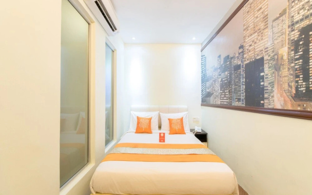 OYO 126 Rae Hotel