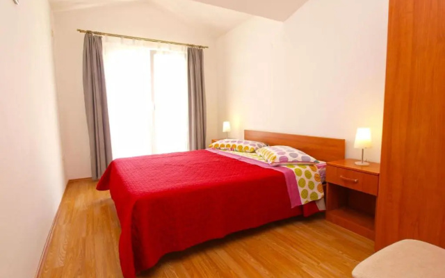 Apartments romano 1099