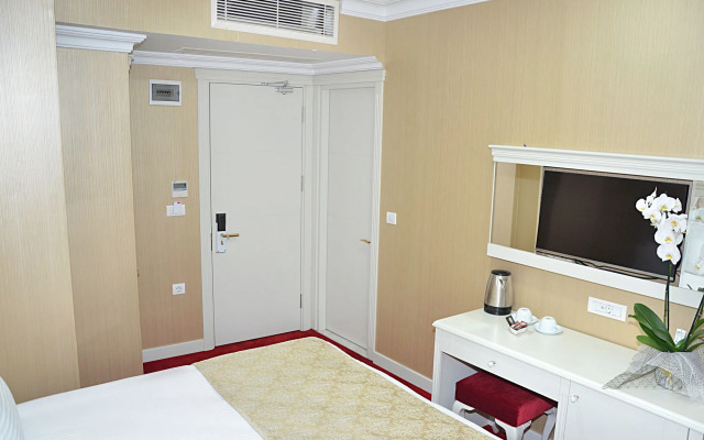 Ens Hotel