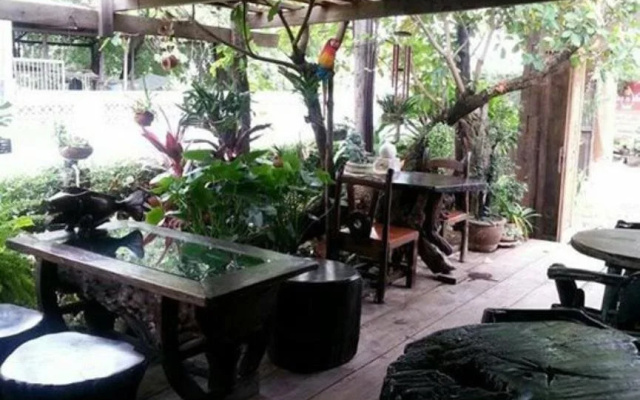 Shongthai&Maimhon