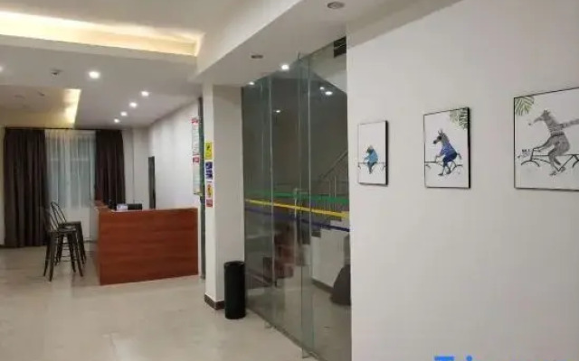 Haikou Yijia Apartment (Provincial Children's Hospital)