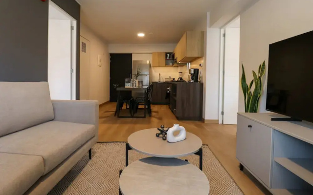 w Deluxe 2BR w/ Perfect Balcony in Miraflores