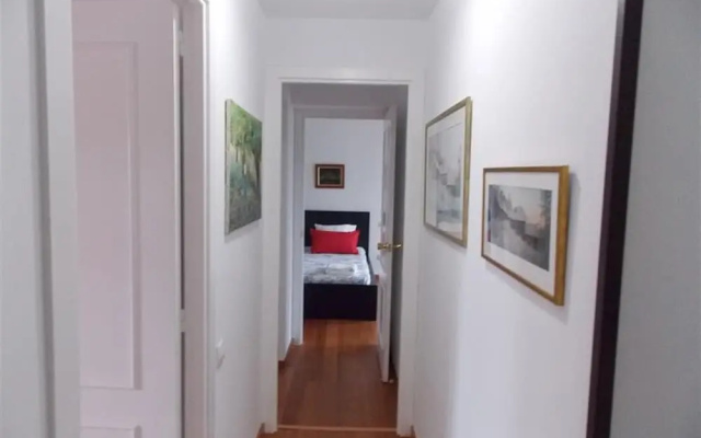 Very Pretty House In Great Location