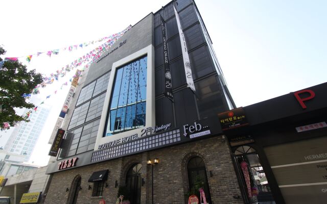 Отель February Hotel Hwanggeum Южная Корея, Тэгу - отзывы, цены и фото номеров - забронировать отель February Hotel Hwanggeum онлайн вид на фасад