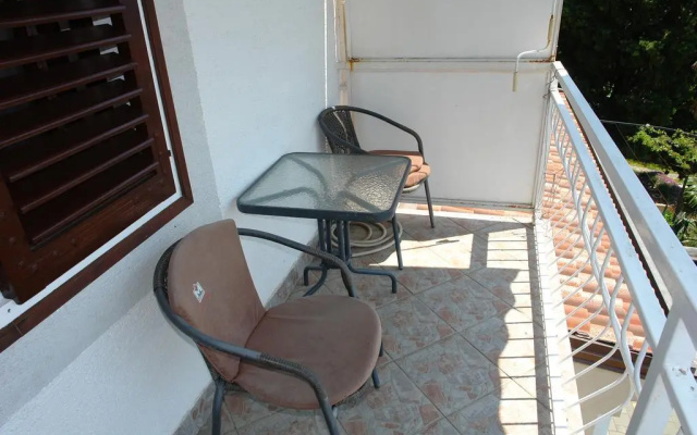 Apartment Mladen