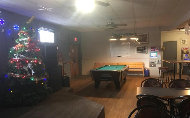 Elkford Motor Inn