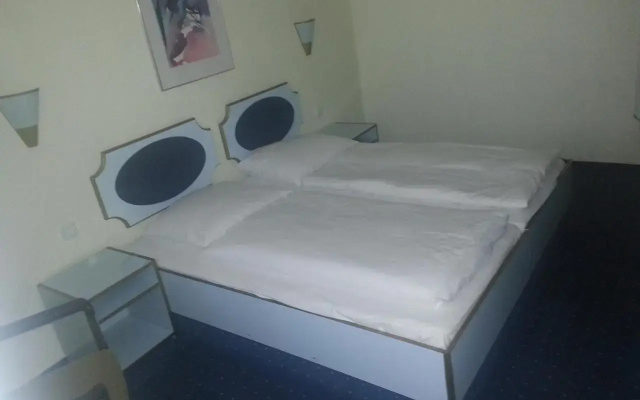 Hotel Breesen