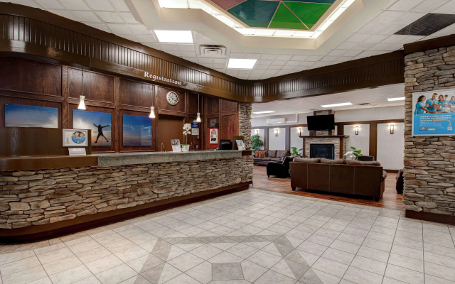 Days Inn by Wyndham Calgary South