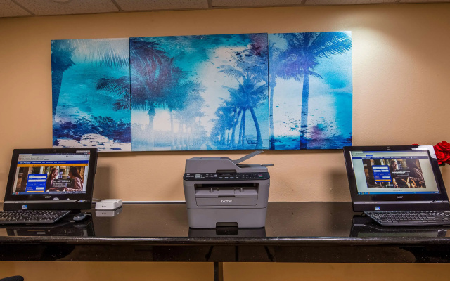Bradenton Hotel & Suites