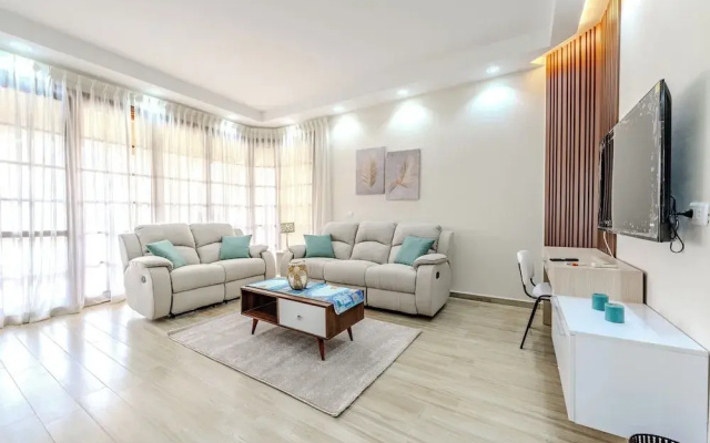Amazing Golf View Apartments