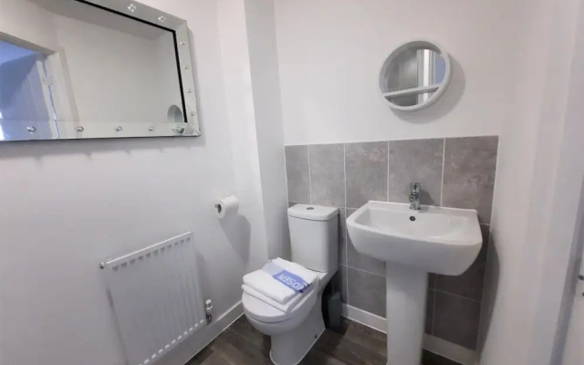 Ipswich - 3 Beds - Sleeps 6 - Private Garden
