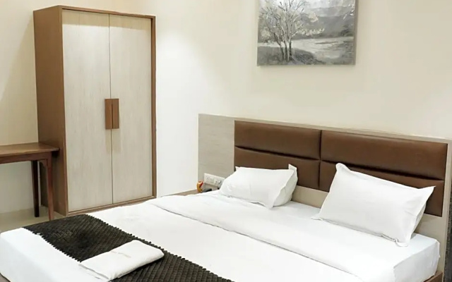 Mangalamurthy Hotels