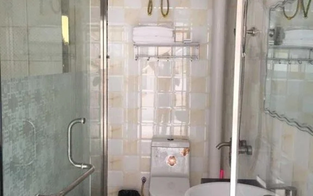 Jining Liangshan Rujia Family Inn