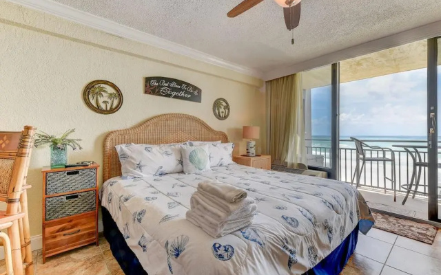 Hawaiian Inn 238 by Distinctive Beach Rentals