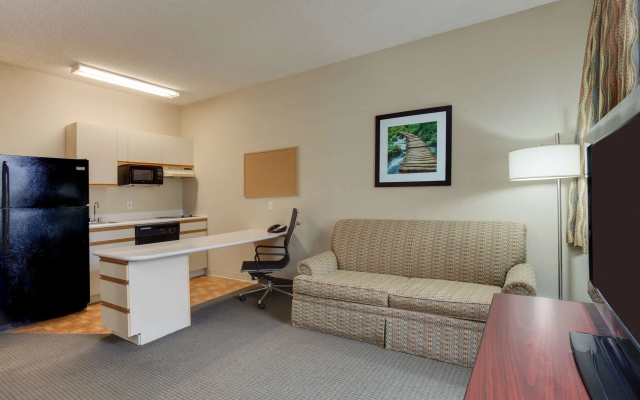 Mainstay Suites at PGA Village