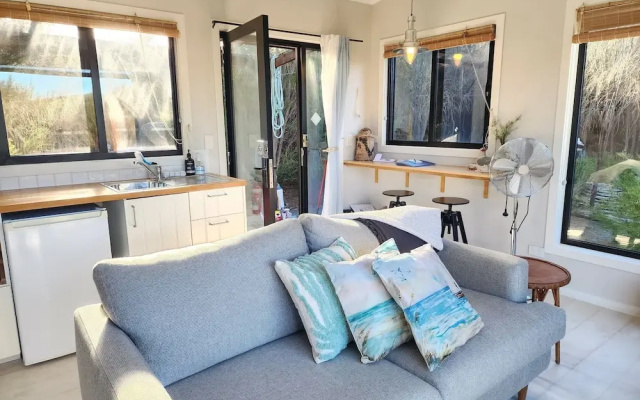 Flotsam Studio Accommodation