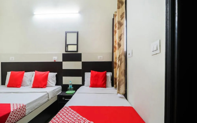 Oyo 45903 Royal Guest House
