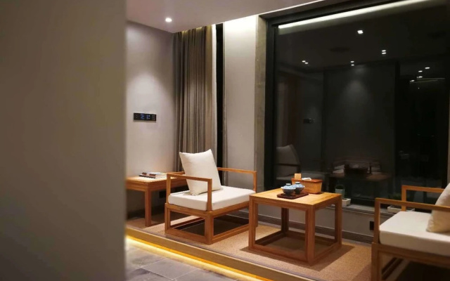 Taimuting Hotel