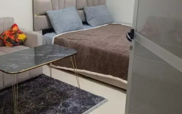 Clean & Cozy Room in Aïn Chock, Casa Nearshore