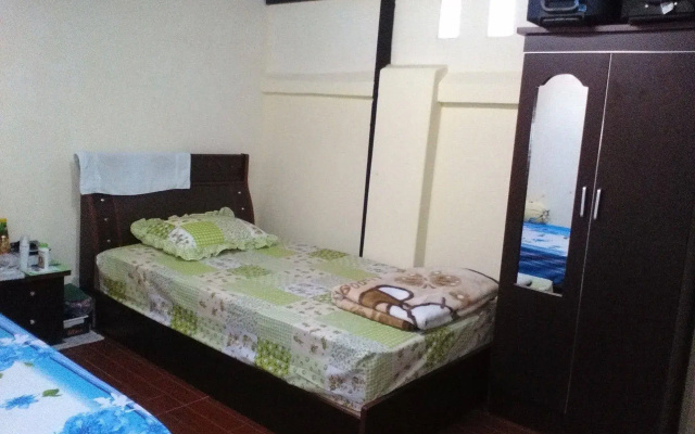 Hotel 99