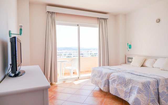 Rosamar Ibiza Hotel