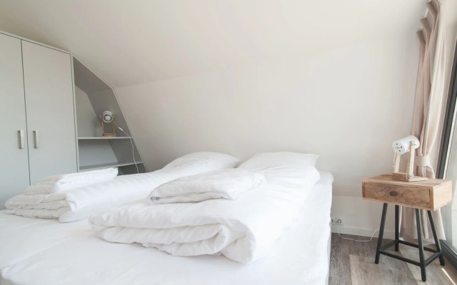 Stunning Villa in Egmond aan Zee near Sea