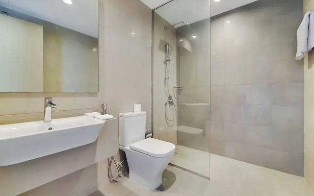 GreenFuture - Stylish Apartment With Panoramic City Views