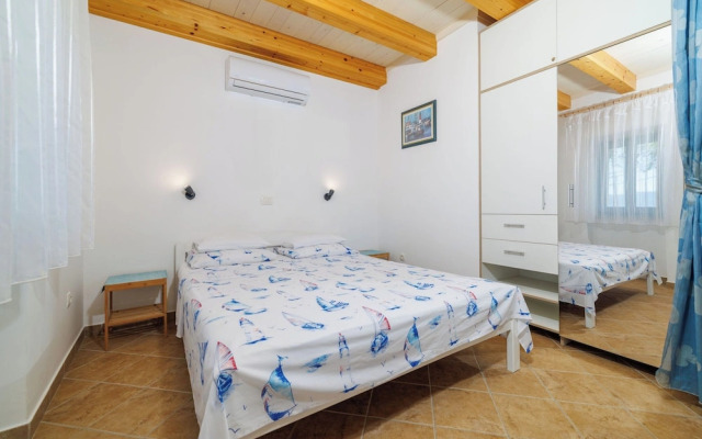 Apartments Insula Insule