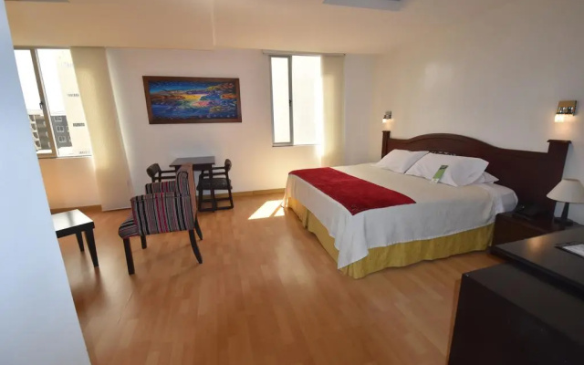 Hotel Bolivar Plaza