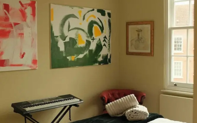 Stylish 3 bed Flat - Marylebone