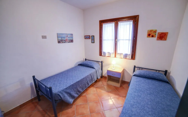 Delia Apartments