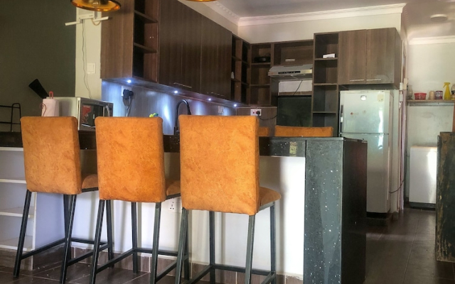 Stunning Karen Home With Modern Amenities