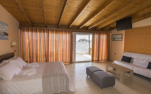 Poseidon Apartments