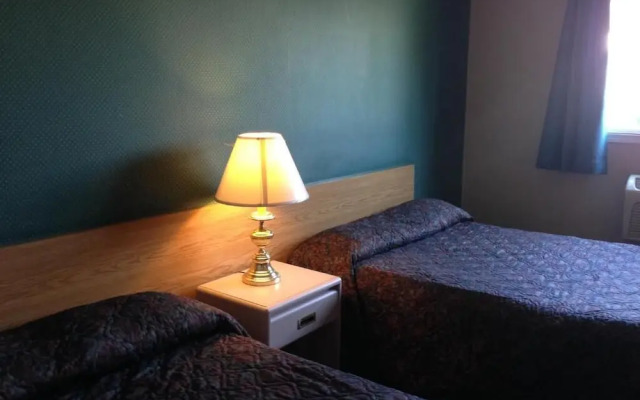 Sundre Motor Inn