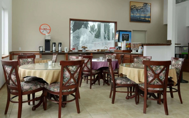 Knights Inn Sea Tac Airport