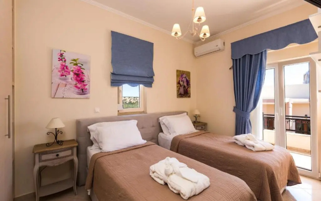 Eva & Dimitrios Villas, By ThinkVilla