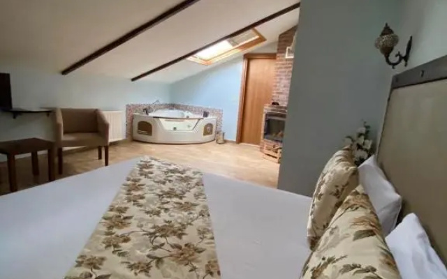 White Mansion Hotel