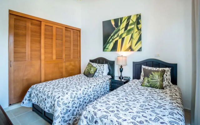 Gaviotas Condo By Bric