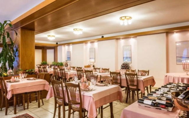 Hotel Le Postillon