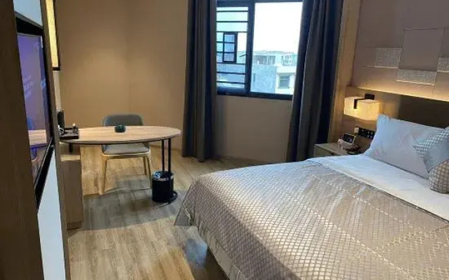 Luyuanlin Hotel (Ningyuan Shundi Plaza)